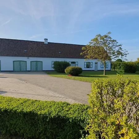 Villazzo Country house *